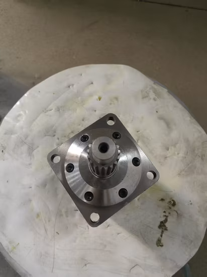 최고의 성능을 갖춘 장비를 위한 궤도 모터 OMT250 151B3014